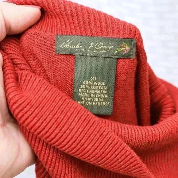 Orvis Charles F. Orvis Size XL wool/cashmere rust colored long sleeve turtle nec - Picture 10 of 11